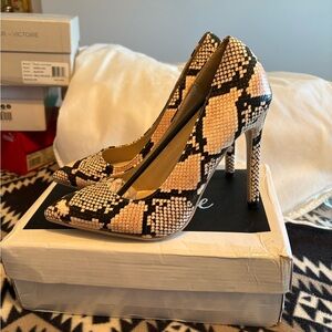 Elegant Snake Print Stilettos